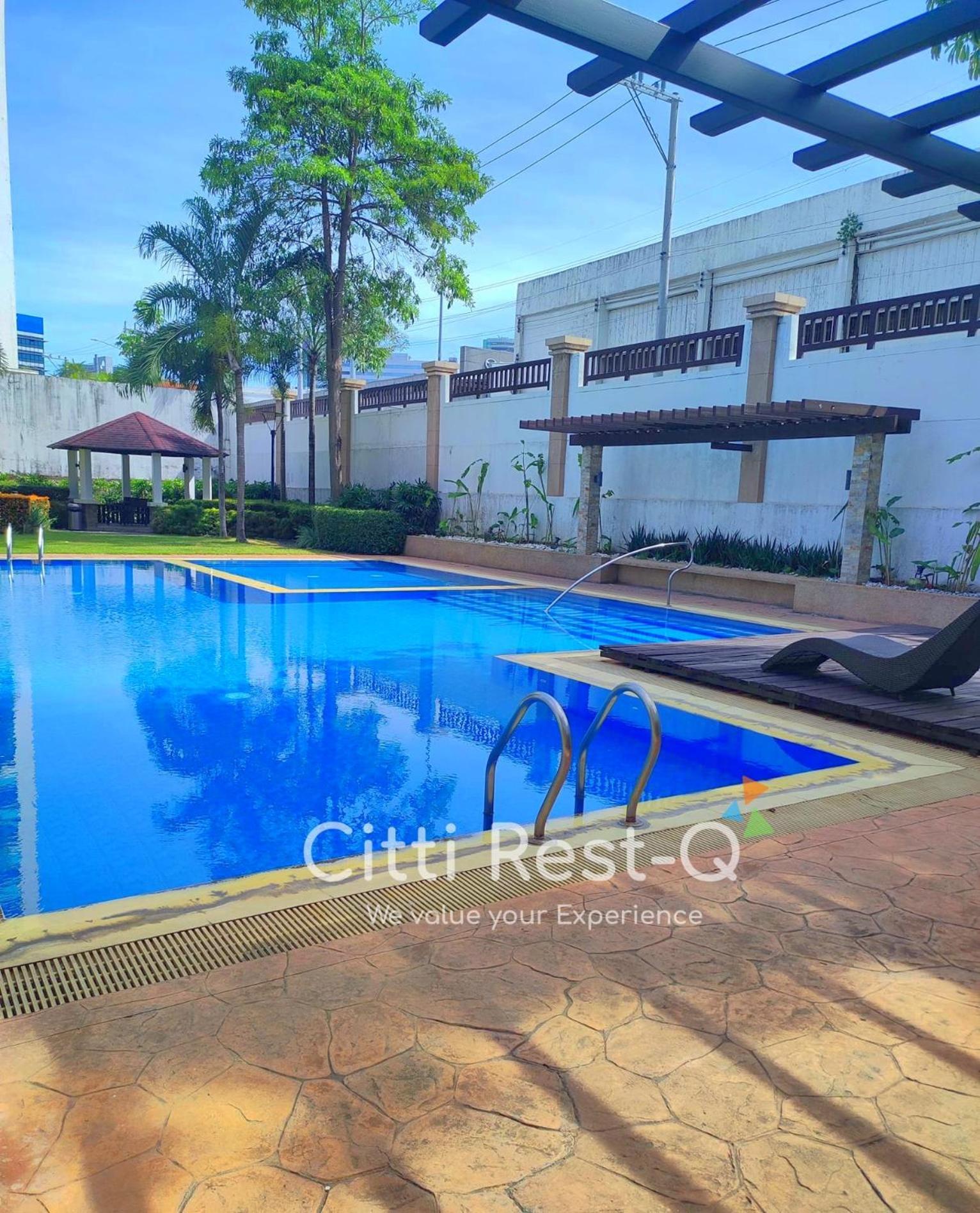 Cozy Unit With Free Pool, Netflix & Wifi In Alabang Crq3 Lejlighedshotel Muntinlupa City Eksteriør billede